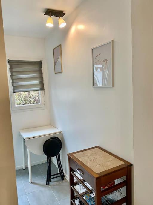 Charmant Studio A Coutevroult Dış mekan fotoğraf