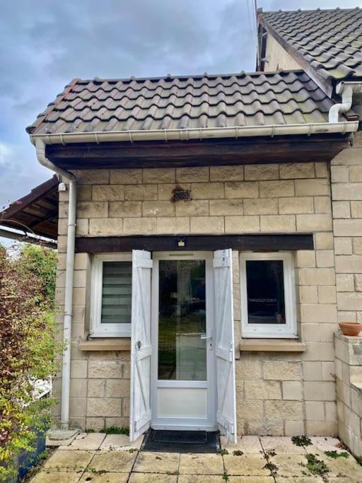 Charmant Studio A Coutevroult Dış mekan fotoğraf